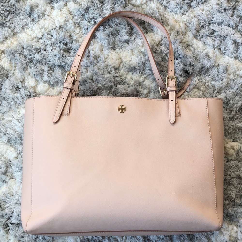 ✨Tory Burch tote like new condition ✨